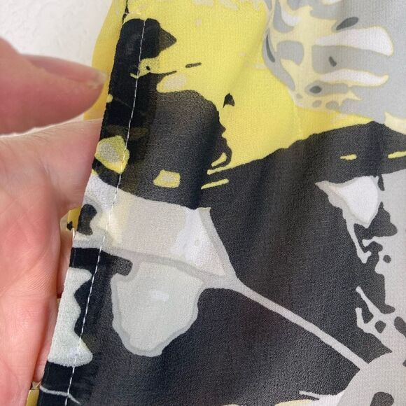 Cato NWOT Wide leg high waisted chiffon lined Yellow, Black Abstract Print Pants - Picture 15 of 16